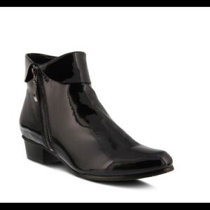 Spring Step Stockholm Black Patent Leather Size 7